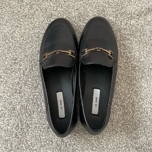 Black Loafers - Picture 2 of 4